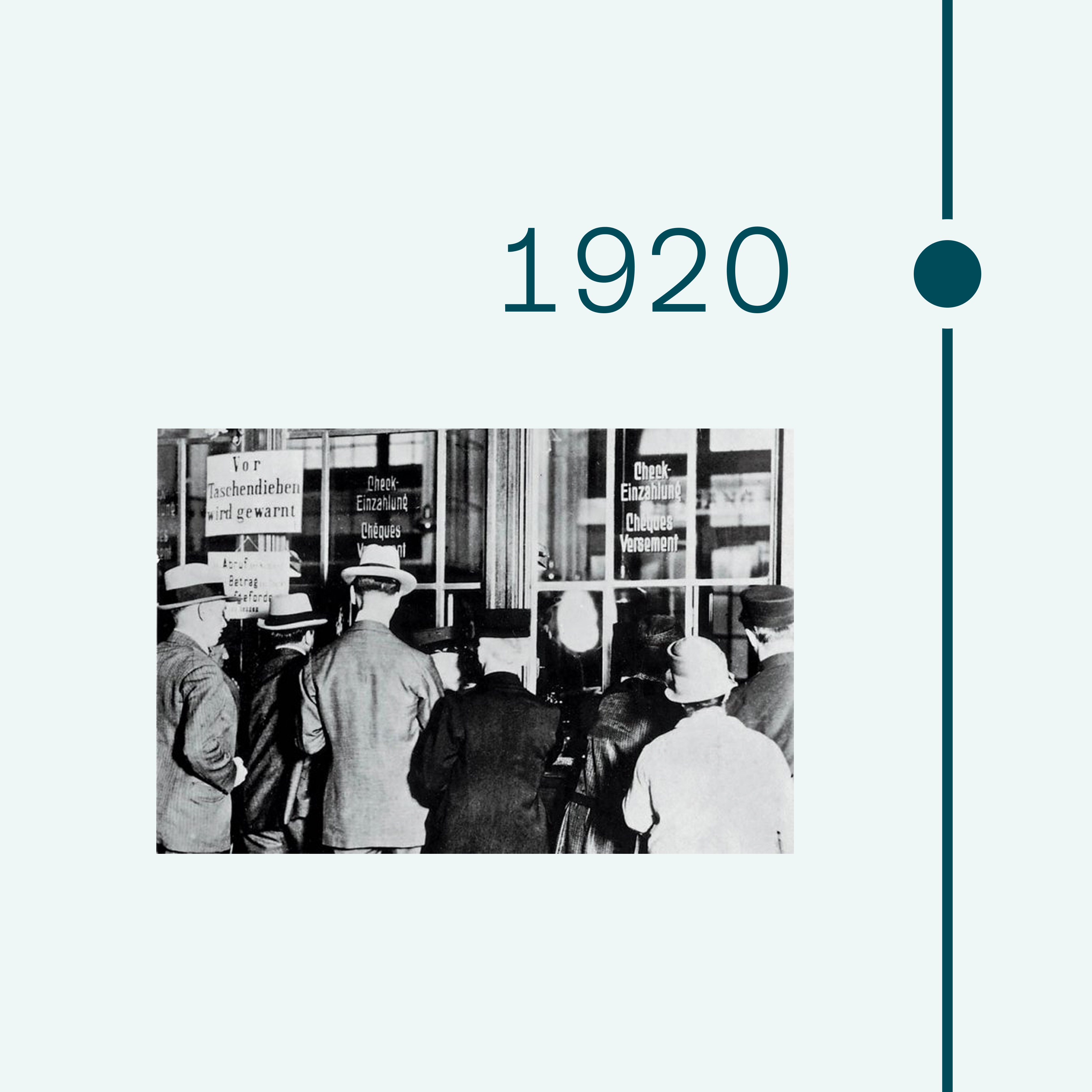 1920. Bild von Menschenmenge vor Geschäft